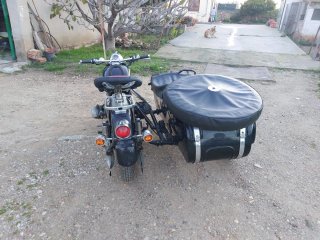 Moto China con sidecar