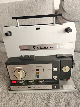 Proyector Películas Silma Bivox