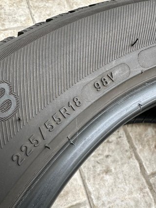 Neumáticos 225/55 R18 MICHELIN