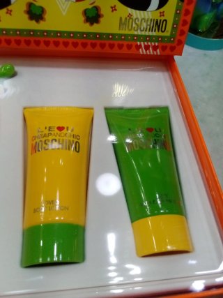 Moschino Coffret L'EAU Cheap and Chic