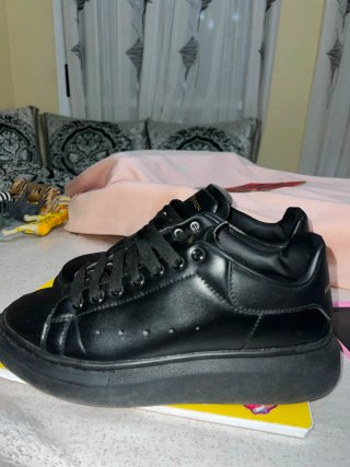 Zapatos Alexander McQueen Negros
