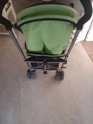 Carrito Maclaren Triumph Verde y Negro