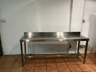 Mesa de trabajo acero inoxidable