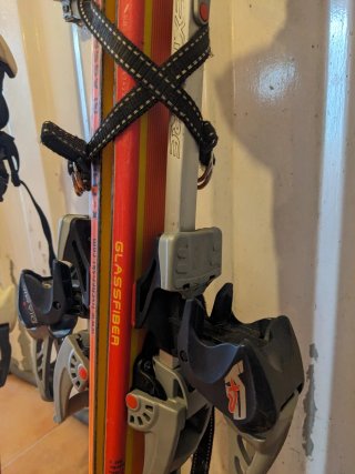 Esquís Fischer Xtreme 175cm con Pieles