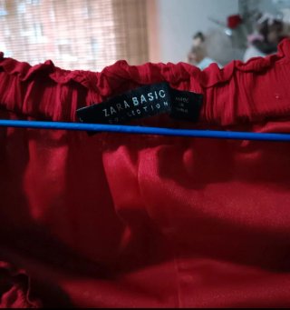 Falda larga roja