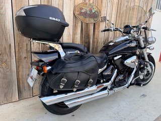 Suzuki M800 Intruder Negra