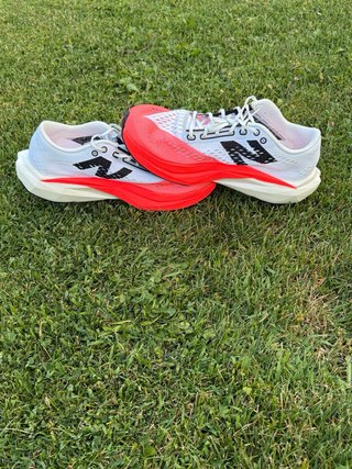 New Balance FuelCell SuperComp Pacer v2 Talla 42
