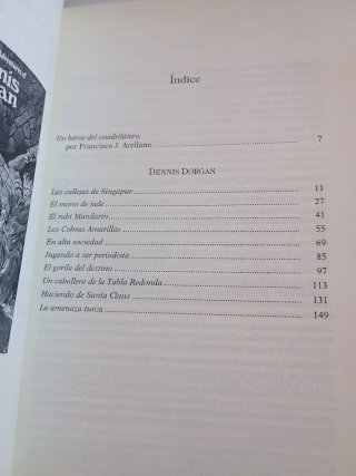 Callejones en tinieblas y..., de Robert E. Howard