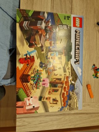 Lego Minecraft 21160