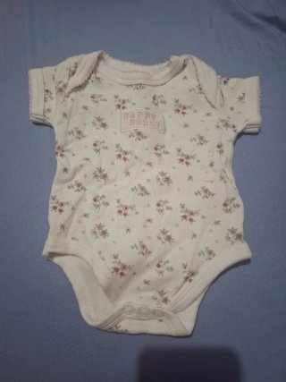 Body bebé floral 3-4 kg