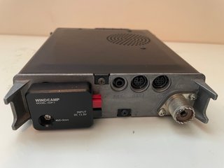 Emisora Yaesu FT-817ND con extras
