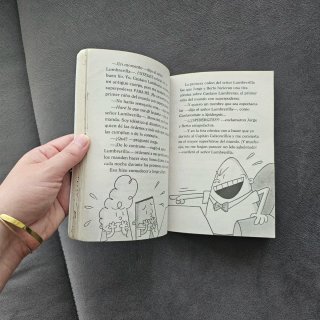 Libro El Capitán Calzoncillos 7 - Dav Pilkey