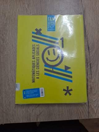 Matemàtiques aplicades a les Ciències Socials 1...