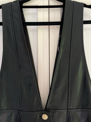 Falda Zara efecto piel Talla XS