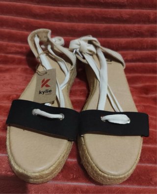 Sandalias Kylie Crazy Talla 41 Nuevas