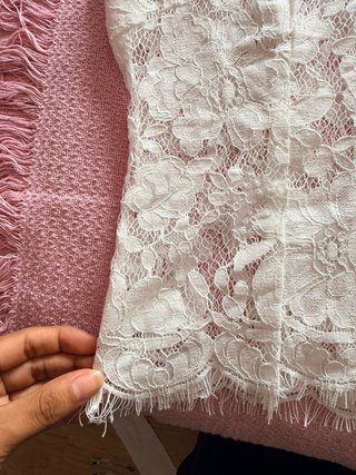Camiseta encaje estilo asiático