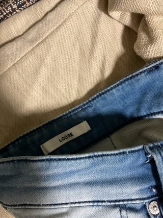 Pantalones cortos hombre beige y azul