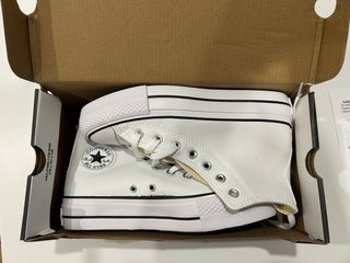 Converse Chuck Taylor Plataforma Piel