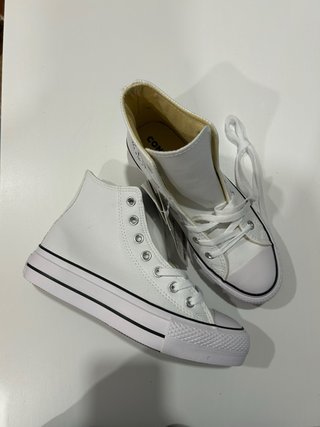 Converse Chuck Taylor Plataforma Piel