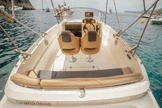 Alquiler de Barco 6m en Oliva