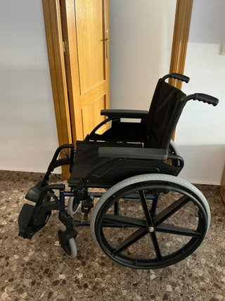 Silla de Ruedas Breezy Premium