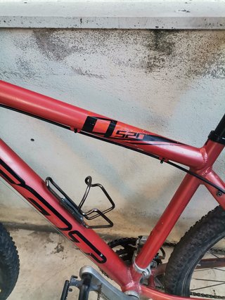 Bicicleta Felt Aro 26 Q520