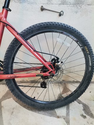 Bicicleta Felt Aro 26 Q520