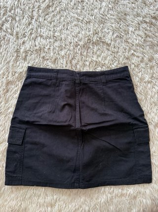 Falda cargo mini negra