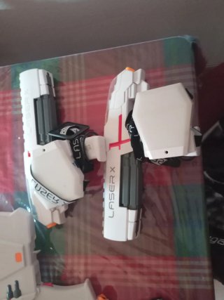 Pistolas Láser X (2 unidades) tres pares.