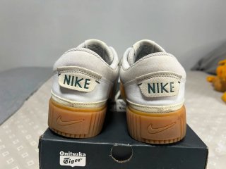 Zapatillas Nike Court legacy lift.