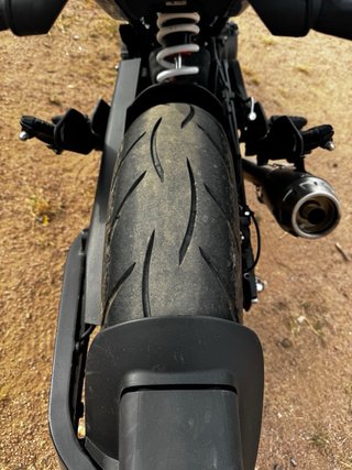 Husqvarna Vitpilen 401 2023 (modelo raids) 3000km