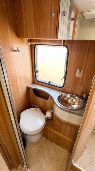 Autocaravana Chausson con 73.000 KM Ford  2013