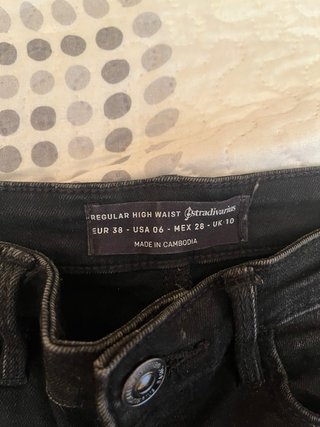 Pantalones pitillo negros talla 38