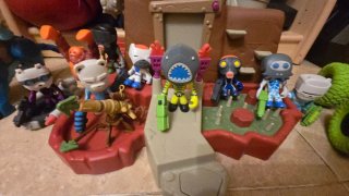 Mutant Buster Figuras y Playset