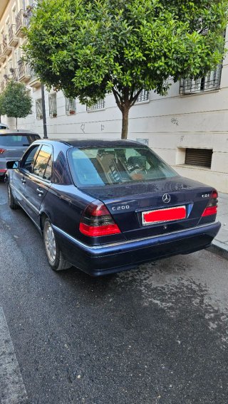 Mercedes-Benz Clase C 200
