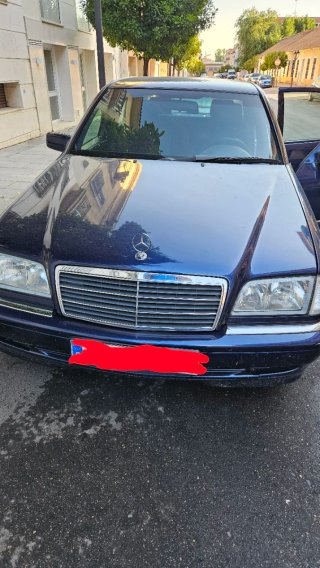 Mercedes-Benz Clase C 200
