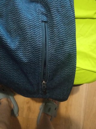 Giubbotto sportivo uomo blu/nero