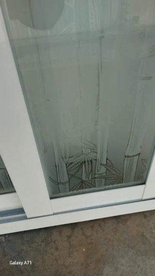 Ventana aluminio corredera 60x60