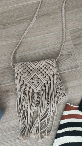 Lote 4 bolsos: azul, beige, multicolor