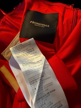 Vestido de fiesta Pronovias rojo