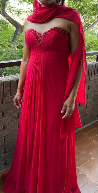 Vestido de fiesta Pronovias rojo