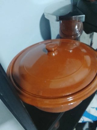 Cazuela de barro artesanal