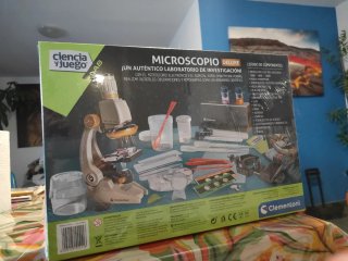 Microscopio Clementoni Ciencia y Juego Deluxe