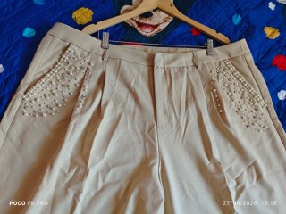 Pantalón vestir pierna ancha beige talla 4XL
