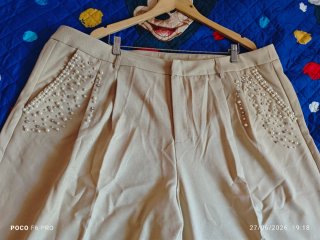 Pantalón vestir pierna ancha beige talla 4XL