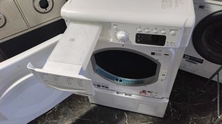 Secadora Indesit IDCEG45BH(EU) Condensación