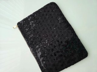 Bolso de mano negro lentejuelas
