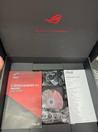 Placa Base ASUS ROG Crosshair VI Hero + Ryzen 7