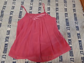 Camiseta de tirantes rosa
