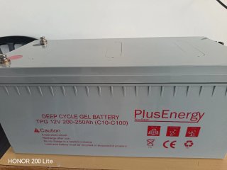 Batería Gel PlusEnergy 12V 250Ah